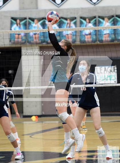 Thumbnail 2 in La Salle @ Aliso Niguel (CIF SS D2 Semifinal) photogallery.