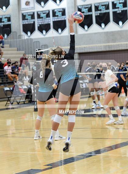 Thumbnail 1 in La Salle @ Aliso Niguel (CIF SS D2 Semifinal) photogallery.