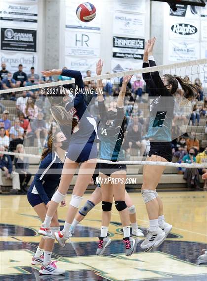 Thumbnail 2 in La Salle @ Aliso Niguel (CIF SS D2 Semifinal) photogallery.
