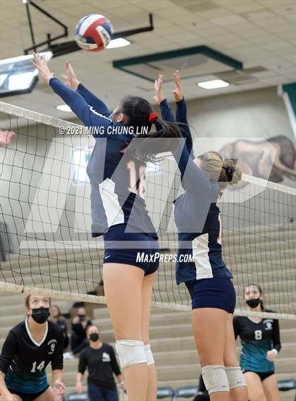 Thumbnail 1 in La Salle @ Aliso Niguel (CIF SS D2 Semifinal) photogallery.