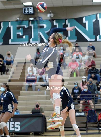 Thumbnail 1 in La Salle @ Aliso Niguel (CIF SS D2 Semifinal) photogallery.