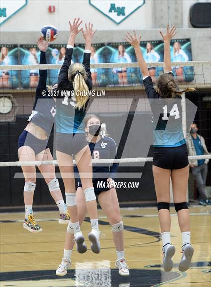 Thumbnail 2 in La Salle @ Aliso Niguel (CIF SS D2 Semifinal) photogallery.