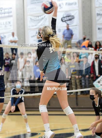 Thumbnail 3 in La Salle @ Aliso Niguel (CIF SS D2 Semifinal) photogallery.