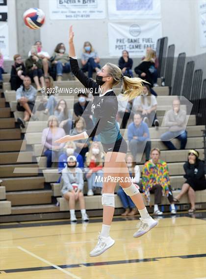 Thumbnail 2 in La Salle @ Aliso Niguel (CIF SS D2 Semifinal) photogallery.