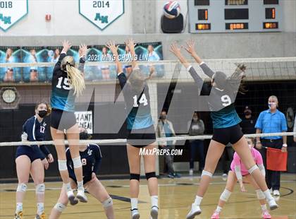 Thumbnail 3 in La Salle @ Aliso Niguel (CIF SS D2 Semifinal) photogallery.