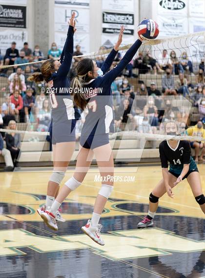 Thumbnail 1 in La Salle @ Aliso Niguel (CIF SS D2 Semifinal) photogallery.