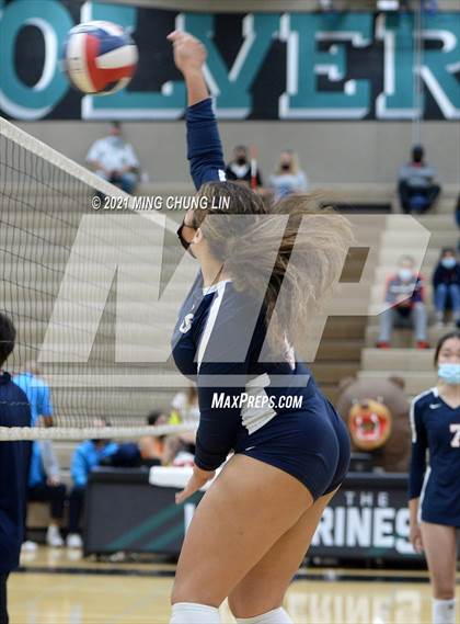 Thumbnail 3 in La Salle @ Aliso Niguel (CIF SS D2 Semifinal) photogallery.