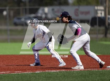 Thumbnail 3 in Cascade @ Wilsonville photogallery.