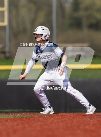 Thumbnail 3 in Cascade @ Wilsonville photogallery.