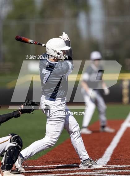 Thumbnail 2 in Cascade @ Wilsonville photogallery.