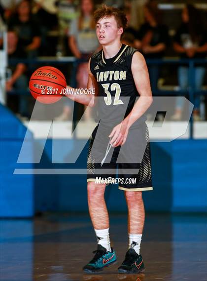Thumbnail 1 in Amherst vs. Jayton (UIL 1A Regional Quarterfinal Playoff) photogallery.