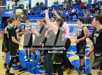 Thumbnail 3 in Amherst vs. Jayton (UIL 1A Regional Quarterfinal Playoff) photogallery.