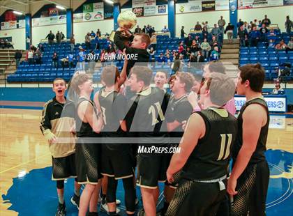 Thumbnail 2 in Amherst vs. Jayton (UIL 1A Regional Quarterfinal Playoff) photogallery.