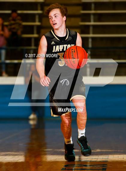 Thumbnail 1 in Amherst vs. Jayton (UIL 1A Regional Quarterfinal Playoff) photogallery.