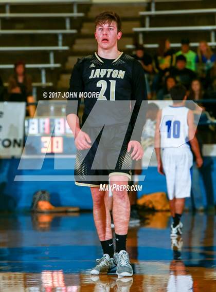 Thumbnail 1 in Amherst vs. Jayton (UIL 1A Regional Quarterfinal Playoff) photogallery.