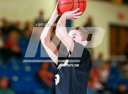 Thumbnail 1 in Amherst vs. Jayton (UIL 1A Regional Quarterfinal Playoff) photogallery.