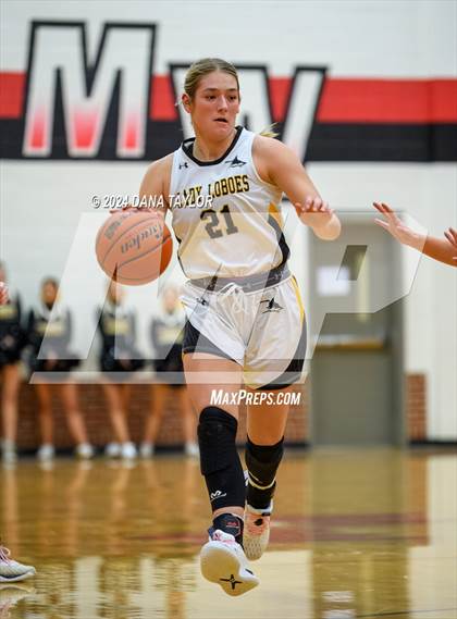 Thumbnail 1 in Cisco vs Petrolia (UIL 2A Region II Bi-District Championship) photogallery.