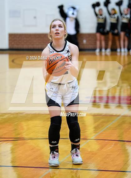 Thumbnail 1 in Cisco vs Petrolia (UIL 2A Region II Bi-District Championship) photogallery.