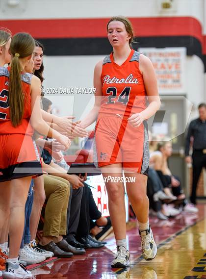 Thumbnail 3 in Cisco vs Petrolia (UIL 2A Region II Bi-District Championship) photogallery.