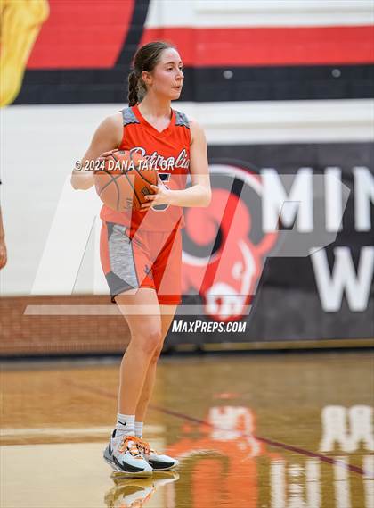 Thumbnail 2 in Cisco vs Petrolia (UIL 2A Region II Bi-District Championship) photogallery.