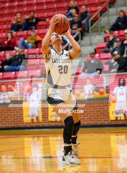 Thumbnail 3 in Cisco vs Petrolia (UIL 2A Region II Bi-District Championship) photogallery.