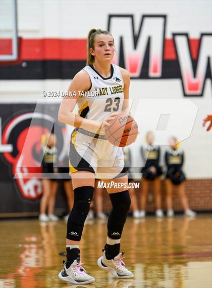 Thumbnail 3 in Cisco vs Petrolia (UIL 2A Region II Bi-District Championship) photogallery.