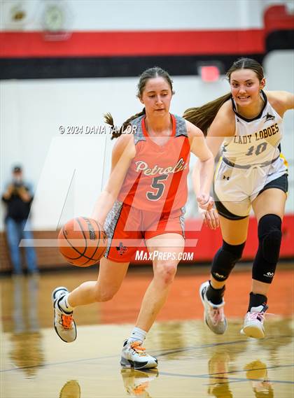 Thumbnail 2 in Cisco vs Petrolia (UIL 2A Region II Bi-District Championship) photogallery.