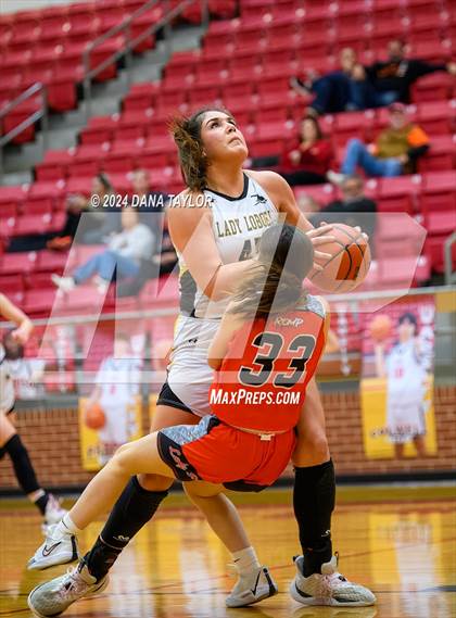 Thumbnail 2 in Cisco vs Petrolia (UIL 2A Region II Bi-District Championship) photogallery.