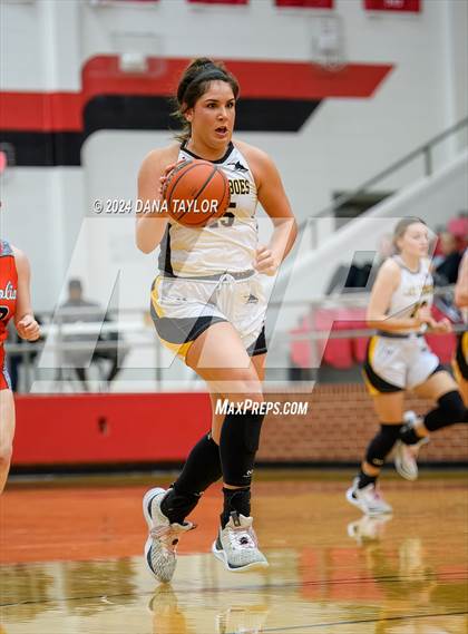Thumbnail 2 in Cisco vs Petrolia (UIL 2A Region II Bi-District Championship) photogallery.