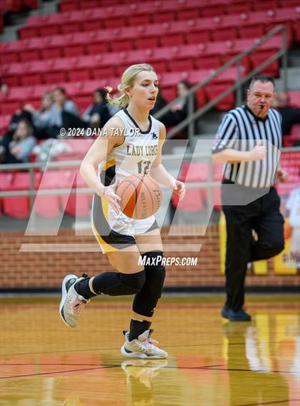 Thumbnail 2 in Cisco vs Petrolia (UIL 2A Region II Bi-District Championship) photogallery.
