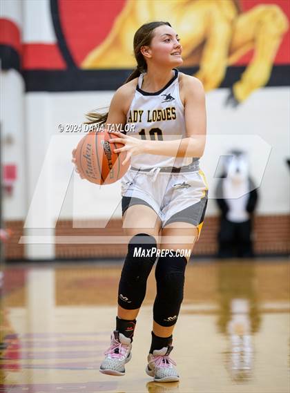 Thumbnail 3 in Cisco vs Petrolia (UIL 2A Region II Bi-District Championship) photogallery.