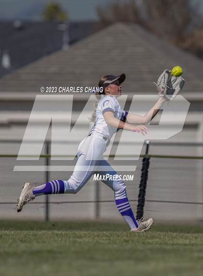 Thumbnail 3 in American Canyon vs Petaluma photogallery.