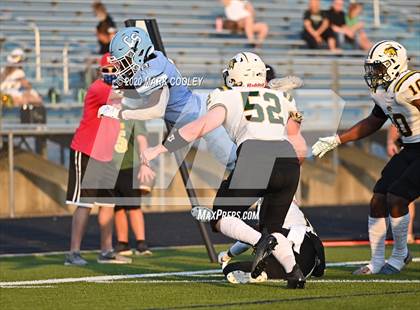 Thumbnail 3 in Benbrook vs. China Spring photogallery.