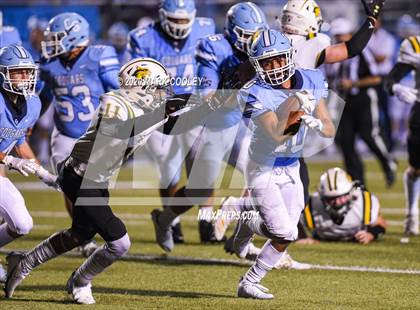Thumbnail 1 in Benbrook vs. China Spring photogallery.
