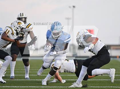 Thumbnail 3 in Benbrook vs. China Spring photogallery.