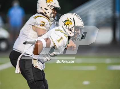 Thumbnail 1 in Benbrook vs. China Spring photogallery.