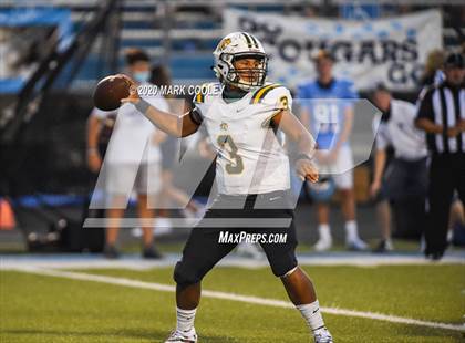 Thumbnail 3 in Benbrook vs. China Spring photogallery.