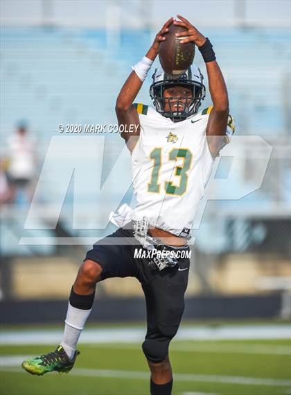 Thumbnail 1 in Benbrook vs. China Spring photogallery.