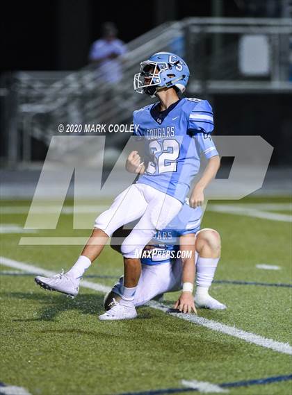 Thumbnail 3 in Benbrook vs. China Spring photogallery.