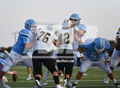 Thumbnail 3 in Benbrook vs. China Spring photogallery.