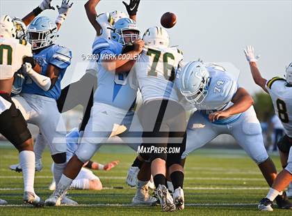 Thumbnail 1 in Benbrook vs. China Spring photogallery.