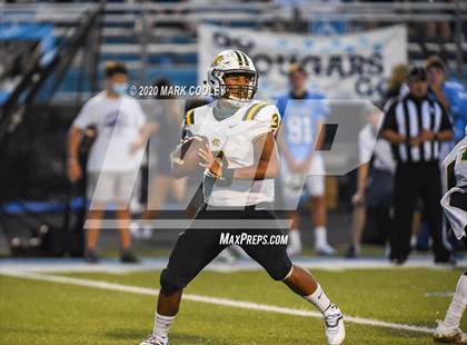 Thumbnail 1 in Benbrook vs. China Spring photogallery.
