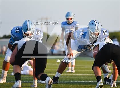 Thumbnail 3 in Benbrook vs. China Spring photogallery.