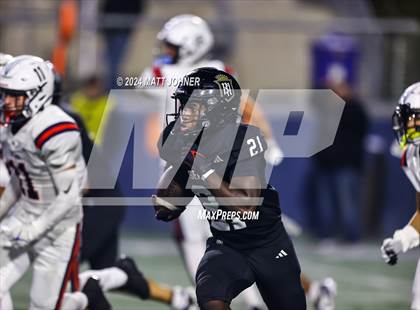Thumbnail 2 in St. Paul @ Servite photogallery.