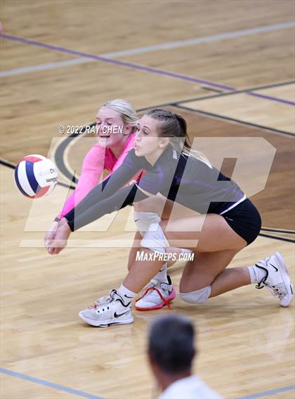 Thumbnail 1 in Erie @ Douglas County photogallery.