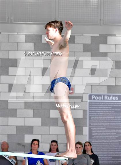 Thumbnail 2 in Conway Invitational Dive Meet photogallery.