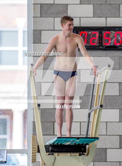 Thumbnail 2 in Conway Invitational Dive Meet photogallery.