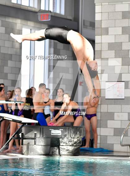 Thumbnail 2 in Conway Invitational Dive Meet photogallery.