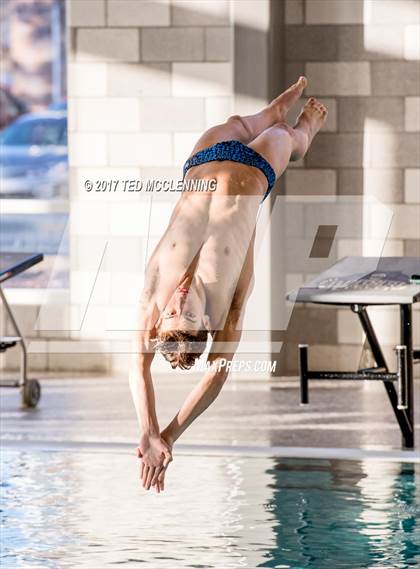 Thumbnail 2 in Conway Invitational Dive Meet photogallery.