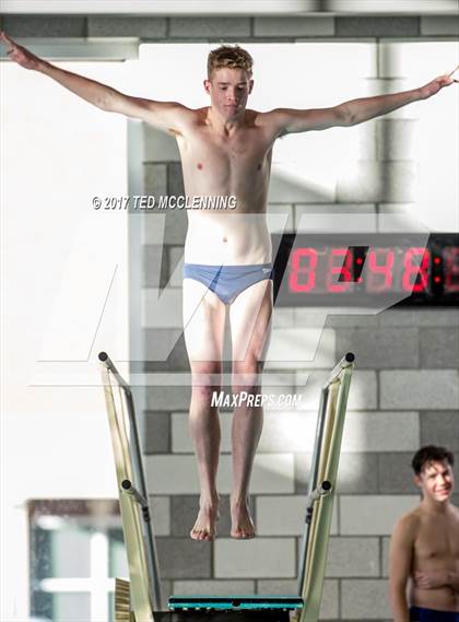 Thumbnail 1 in Conway Invitational Dive Meet photogallery.